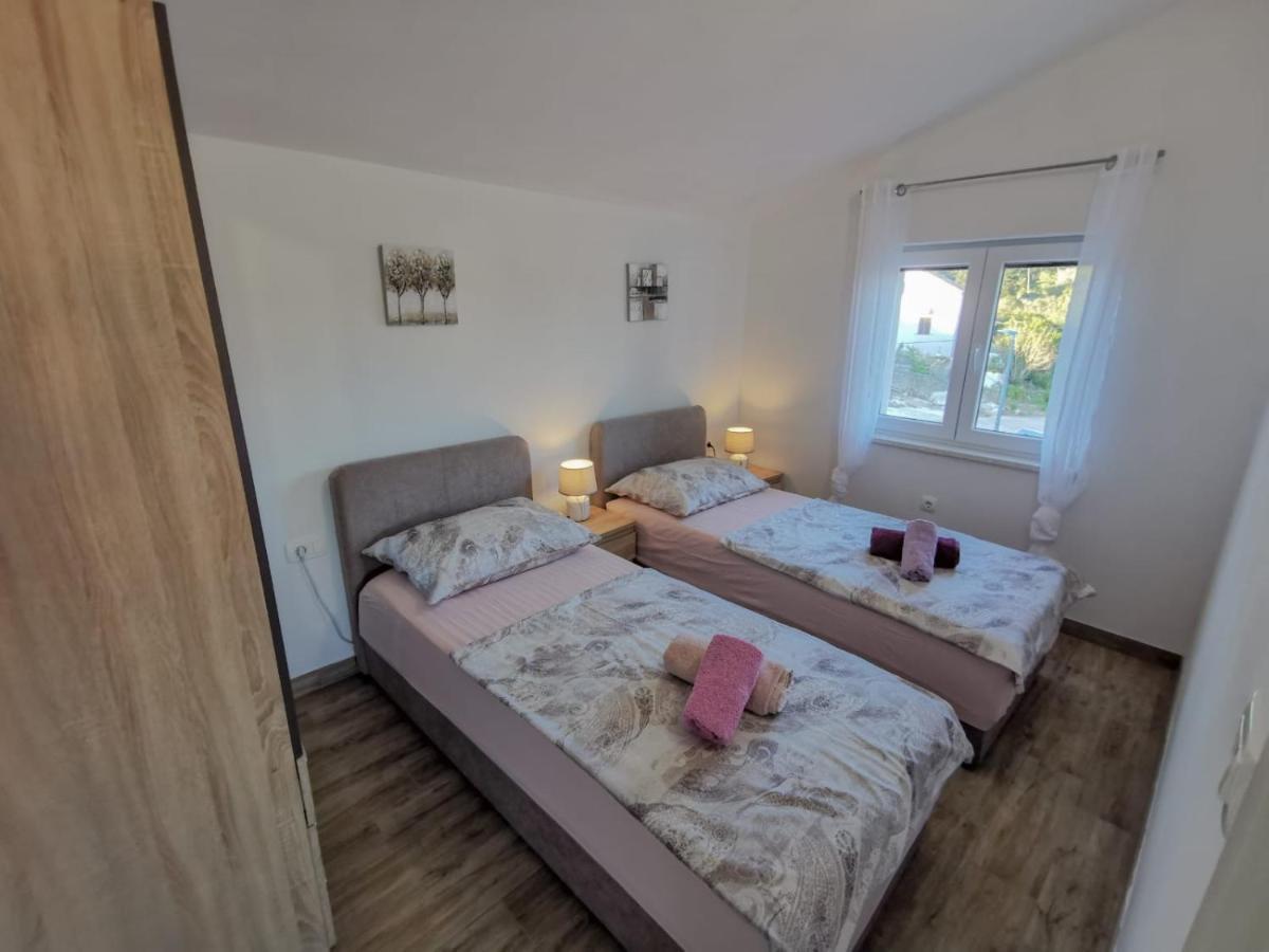 Apartmani Goga 2 Molat Exterior foto